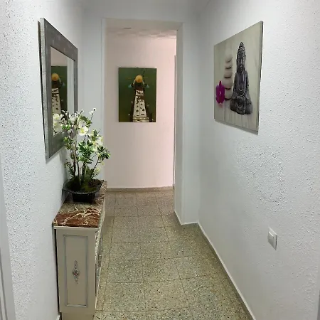 Apartment Delightful 3 Bedroom With Terrace E1ev