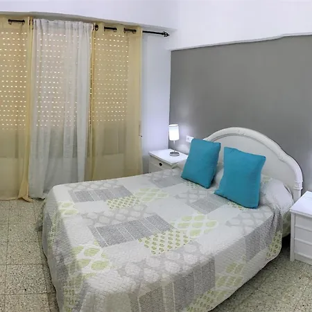 Delightful 3 Bedroom With Terrace E1ev Apartment Alicante