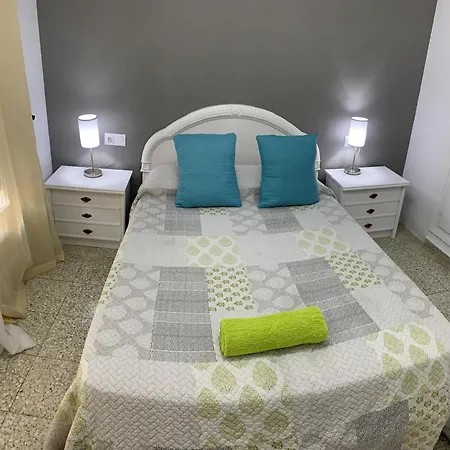 Delightful 3 Bedroom With Terrace Esp1ev