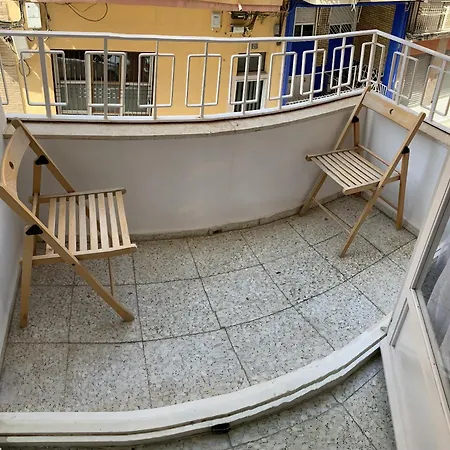 Daire Delightful 3 Bedroom With Terrace Esp1ev *